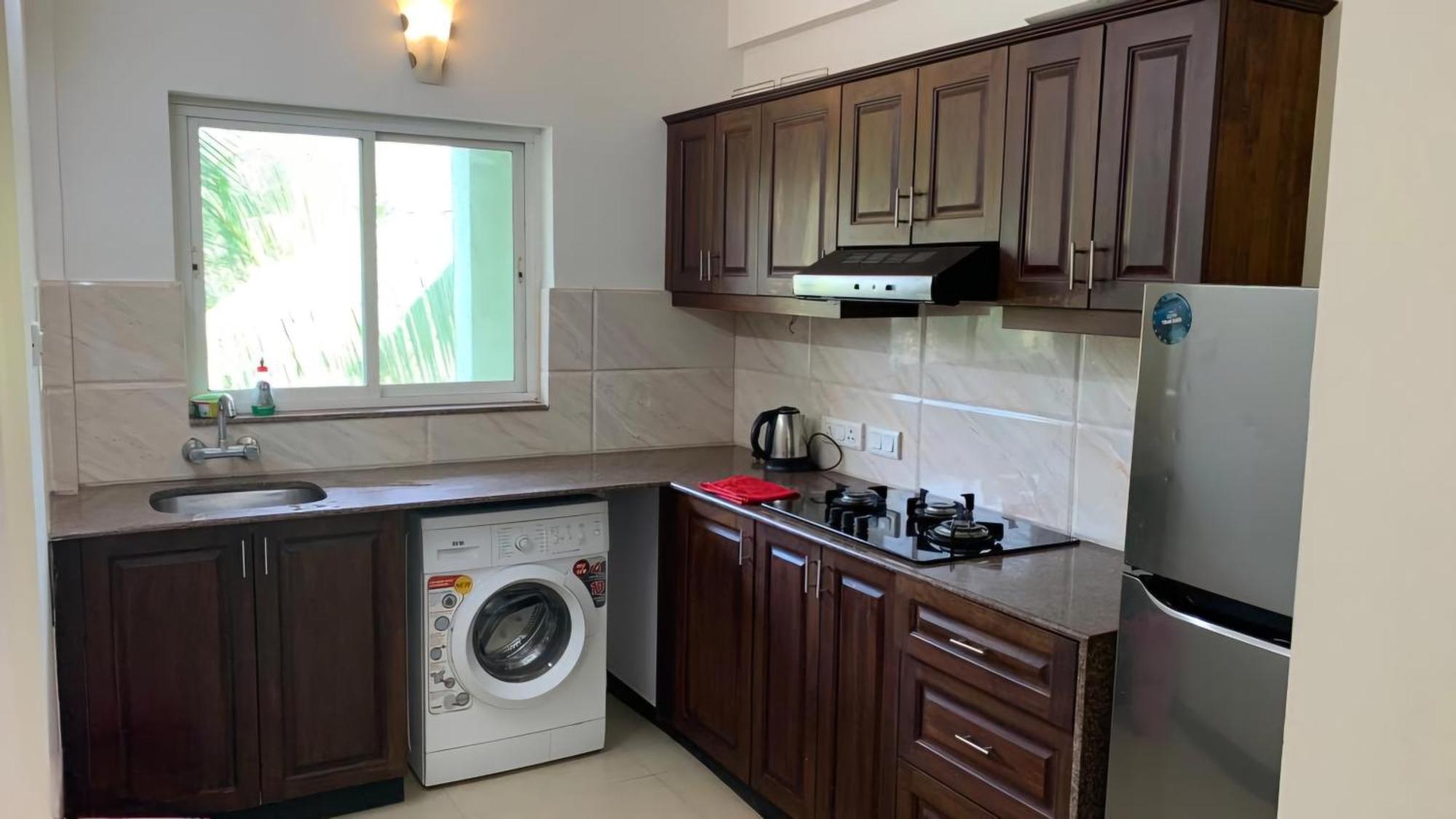 B&F Kensington Square Apartman Sziolim Kültér fotó