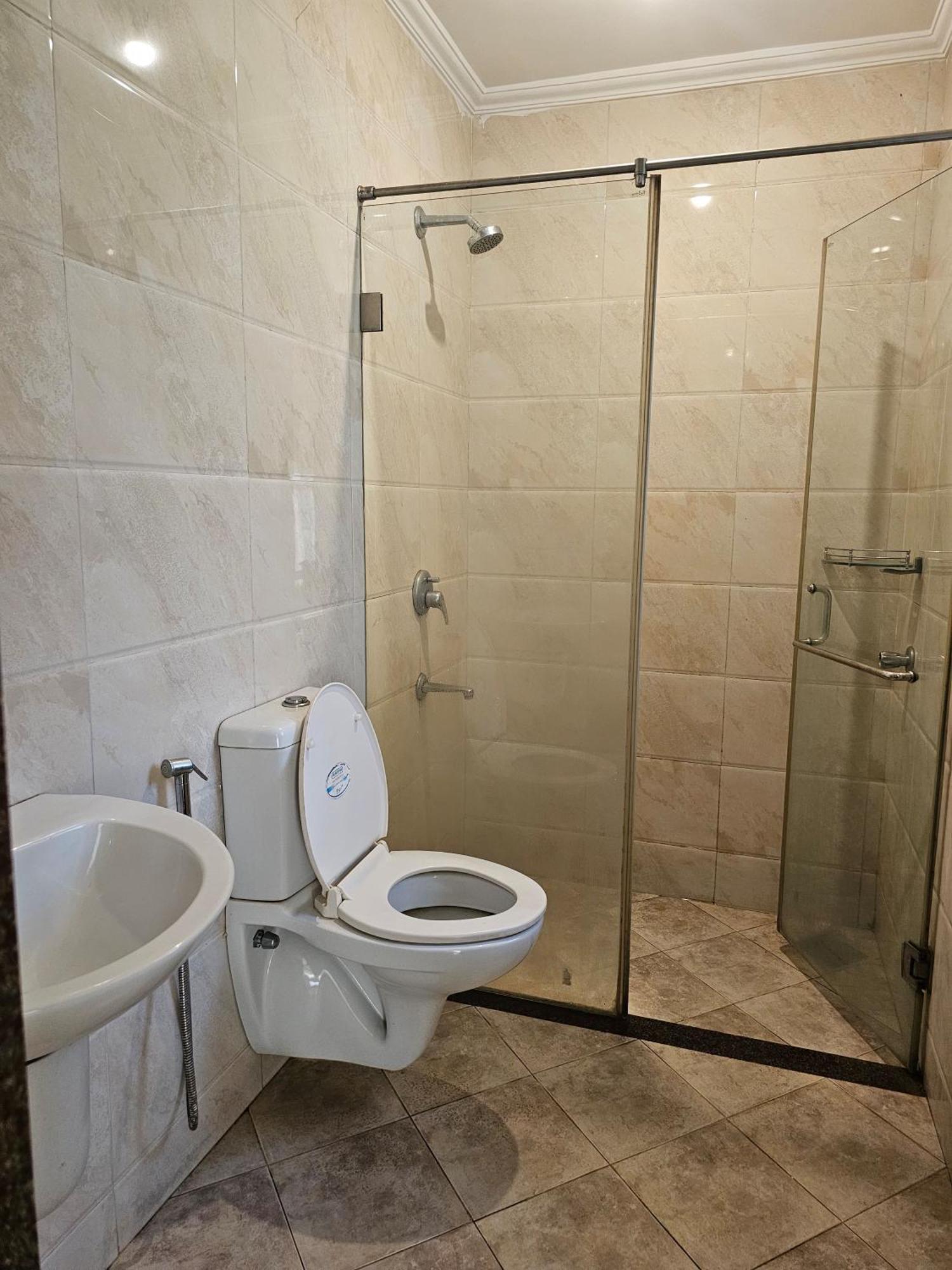 B&F Kensington Square Apartman Sziolim Kültér fotó